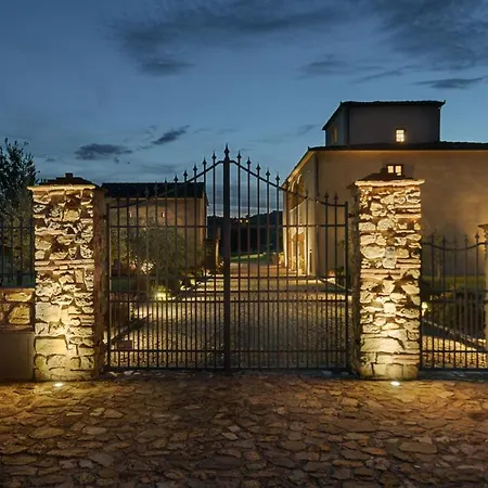 Ca Maggiore 10&2, Emma * Кастильон-Фибокки