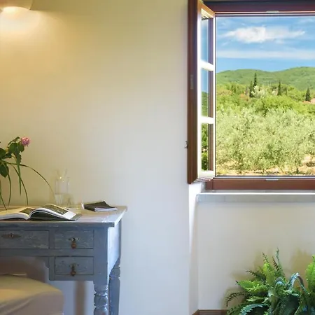 Вилла Ca Maggiore 10&2, Emma Кастильон-Фибокки