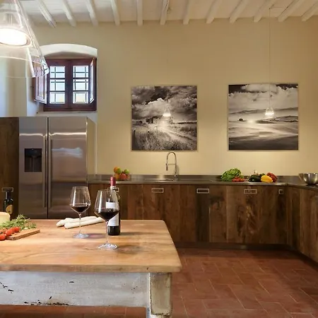 Ca Maggiore 10&2, Emma Вилла Кастильон-Фибокки